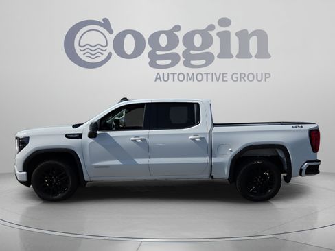 Used 2023 GMC Sierra 1500 Elevation AWD/4WD image 2