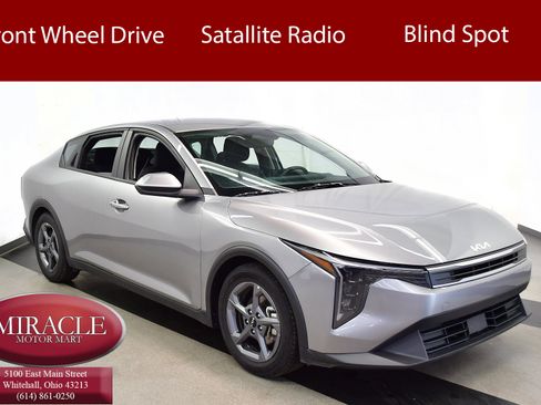 Used 2025 Kia K4 image 1