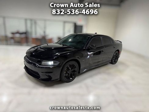 Used 2019 Dodge Charger R/T w/ Plus Group RWD image 1