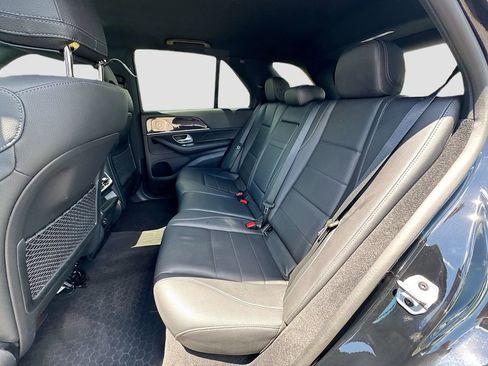 Used 2023 Mercedes-Benz GLE 350 w/ Premium Package image 27