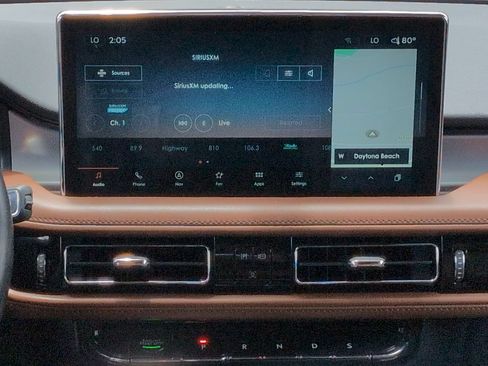 Certified 2023 Lincoln Nautilus Reserve AWD/4WD image 18