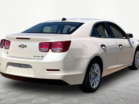 Used 2013 Chevrolet Malibu Eco w/ Power Convenience Package FWD image 5