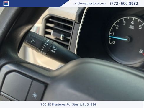 Used 2022 Ford F150 XL RWD image 25