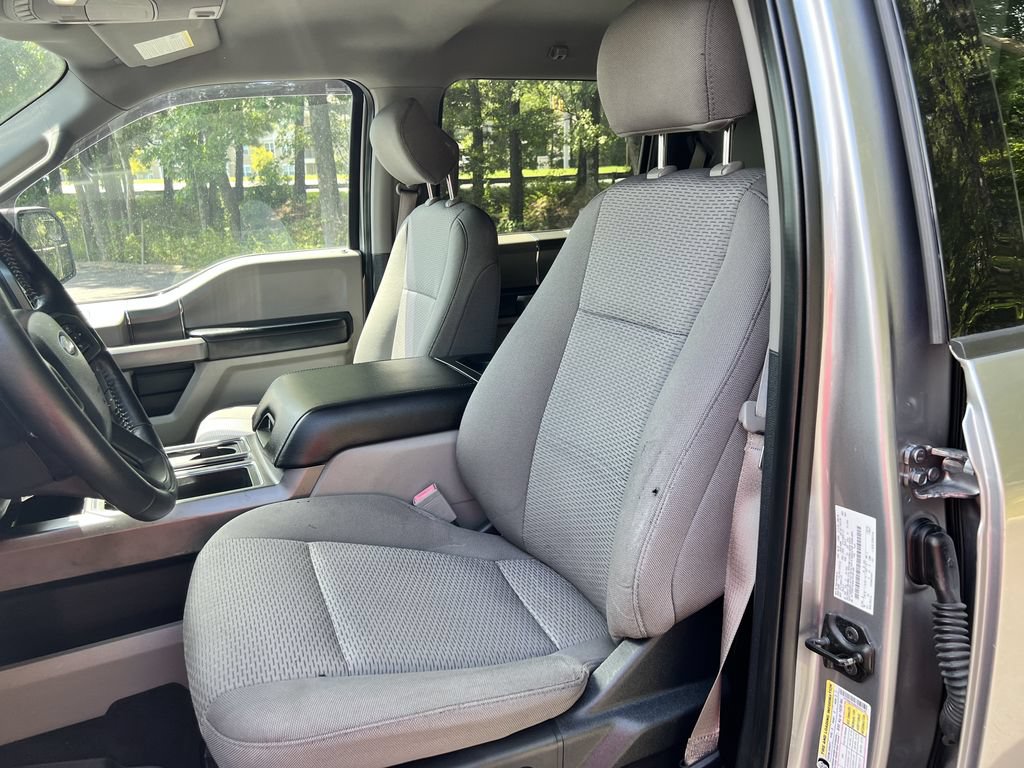 Used 2020 Ford F150 XLT w/ Equipment Group 302A Luxury AWD/4WD image 15