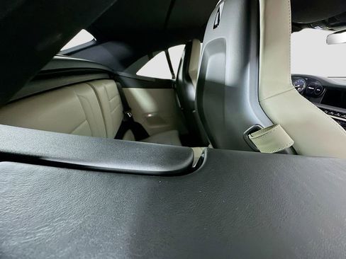 Used 2022 Porsche 911 Carrera image 29