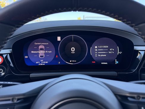 Used 2025 Porsche Macan Turbo Electric image 16