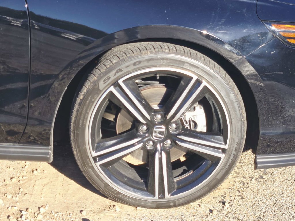 Used 2024 Honda Accord Sport image 8