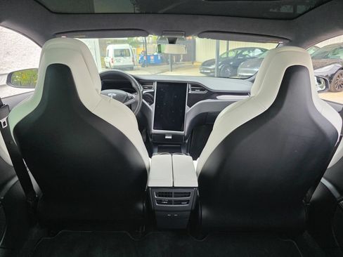 Used 2020 Tesla Model S Long Range Plus AWD/4WD image 35