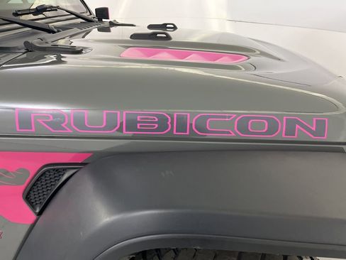 Used 2022 Jeep Wrangler Unlimited Rubicon w/ Cold Weather Group image 55