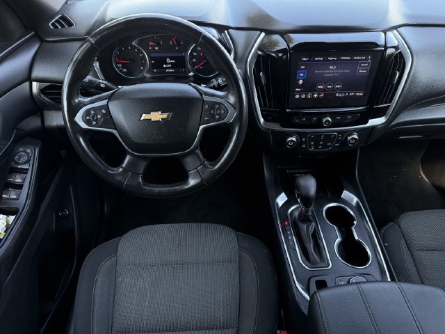Used 2022 Chevrolet Traverse LT FWD image 11