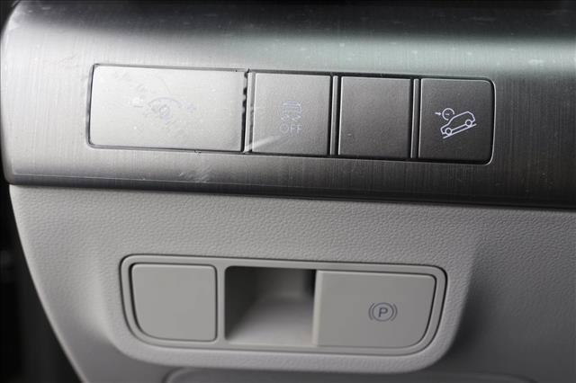 Certified 2026 Hyundai Kona SEL Premium AWD/4WD image 13