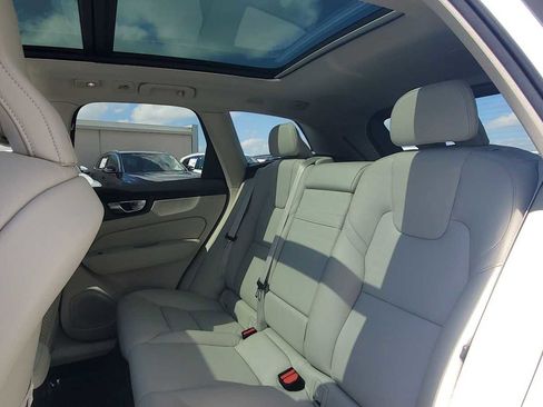 Used 2022 Volvo XC60 T8 Inscription Expression w/ Advanced Package image 20
