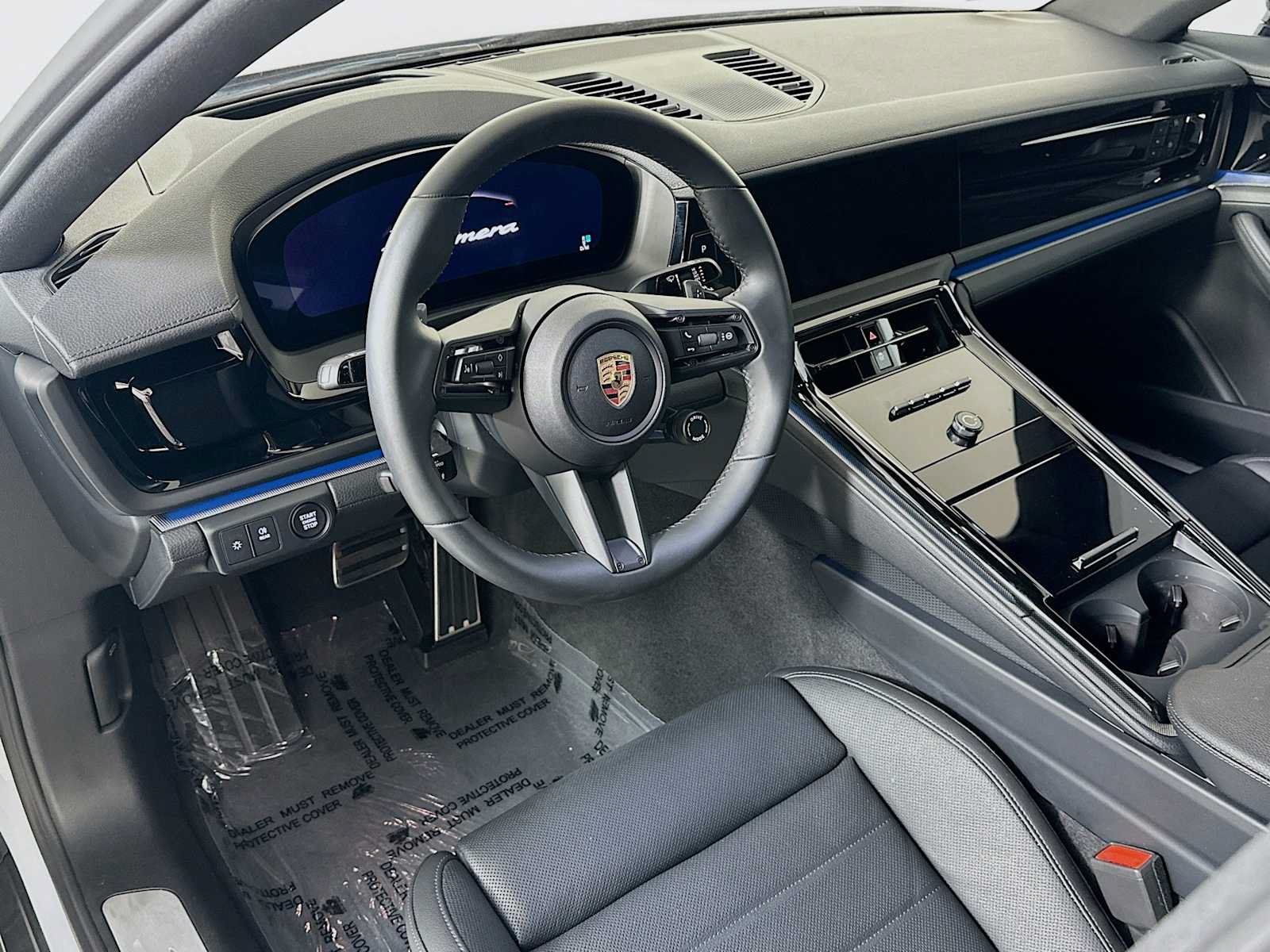 Certified 2025 Porsche Panamera RWD image 4