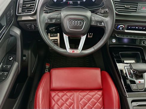 Used 2023 Audi SQ5 Prestige w/ Prestige Package image 21