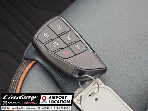 New 2026 GMC Yukon XL AT4 w/ LPO, Floor Liner Package image 37