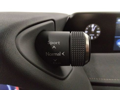 Used 2021 Lexus UX 250h 250h Base w/ Premium Package image 18