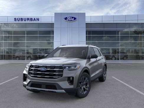 New 2026 Ford Explorer Active w/ Active Comfort Package AWD/4WD image 2