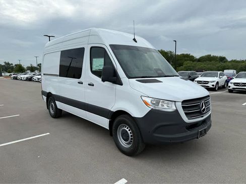 New 2025 Mercedes-Benz Sprinter 2500 image 4