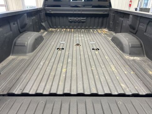 Used 2025 GMC Sierra 3500 Denali w/ Denali Reserve Package image 7