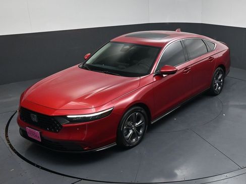 Used 2024 Honda Accord EX-L image 15