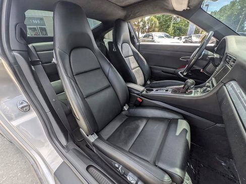 Used 2013 Porsche 911 Carrera 4 AWD/4WD image 9