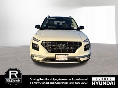 New 2026 Hyundai Venue SEL image 3