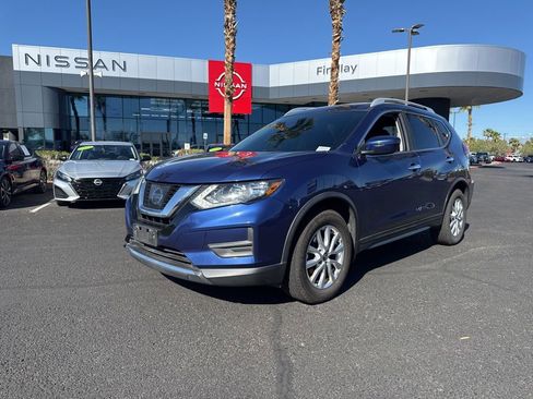 Used 2017 Nissan Rogue SV w/ Sun & Sound Touring Package image 1