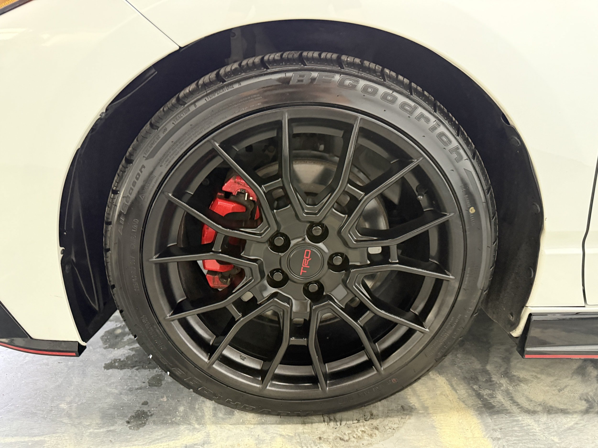 Used 2021 Toyota Avalon TRD FWD image 28