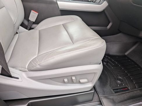 Used 2019 Chevrolet Silverado 2500 LTZ w/ Duramax Plus Package AWD/4WD image 25