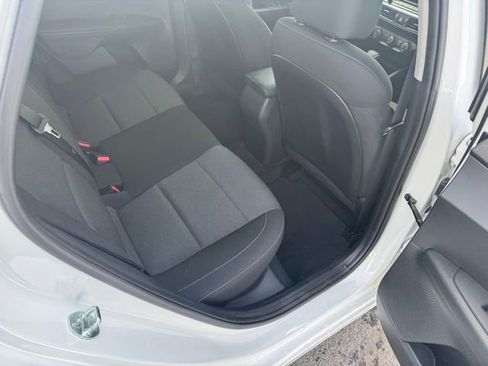 Used 2022 Kia Forte LXS image 14