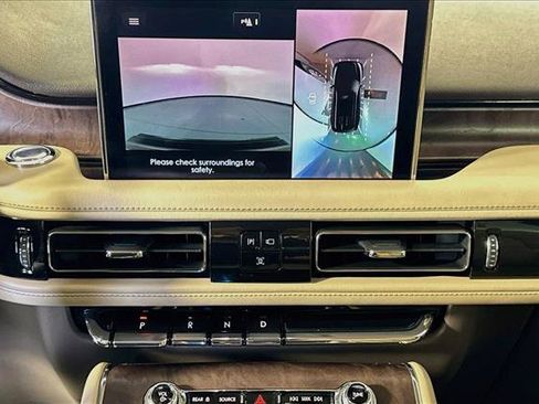 Used 2022 Lincoln Aviator Reserve RWD image 14