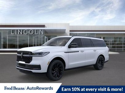 New 2025 Lincoln Navigator L Reserve w/ Jet Appearance Package