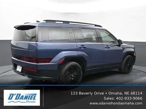 Used 2025 Hyundai Santa Fe Calligraphy AWD/4WD image 6