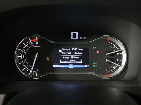 Used 2016 Honda Pilot Touring image 32