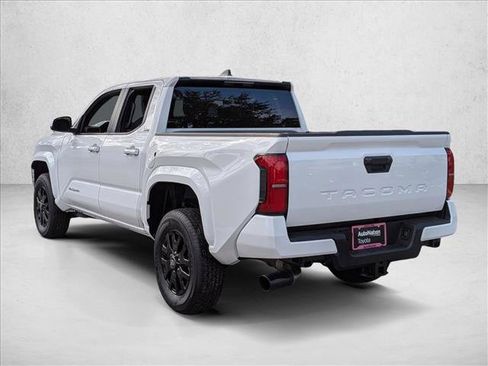 Used 2024 Toyota Tacoma SR5 image 7
