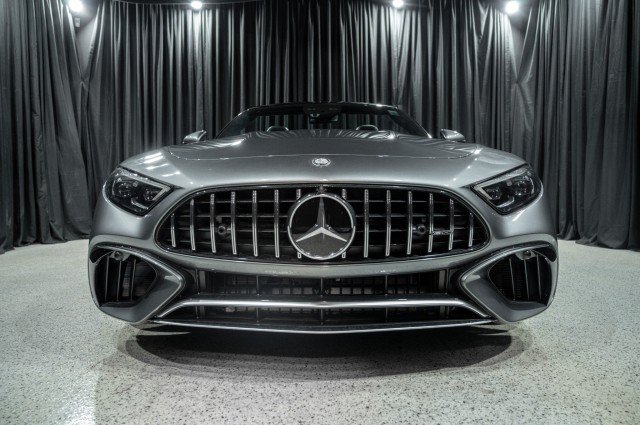 New 2026 Mercedes-Benz SL 63 AMG 4MATIC image 3