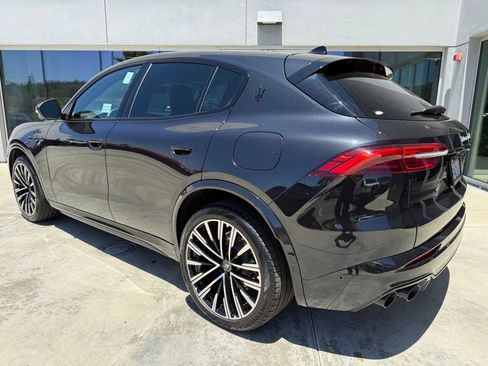 Used 2025 Maserati Grecale Modena AWD/4WD image 7