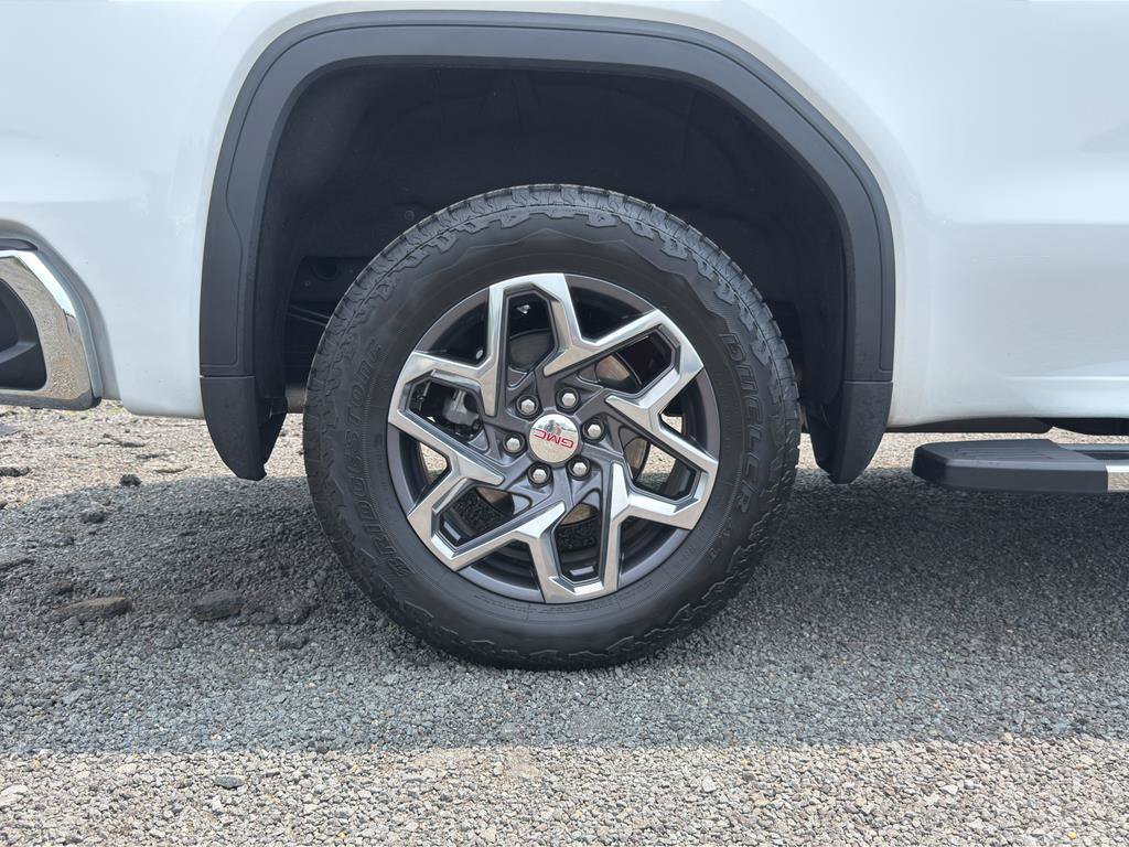Used 2025 GMC Sierra 1500 SLT w/ SLT Premium Package AWD/4WD image 29