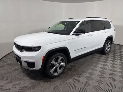 Certified 2021 Jeep Grand Cherokee L Limited image 3