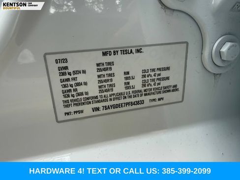 Used 2023 Tesla Model Y Long Range AWD/4WD image 30
