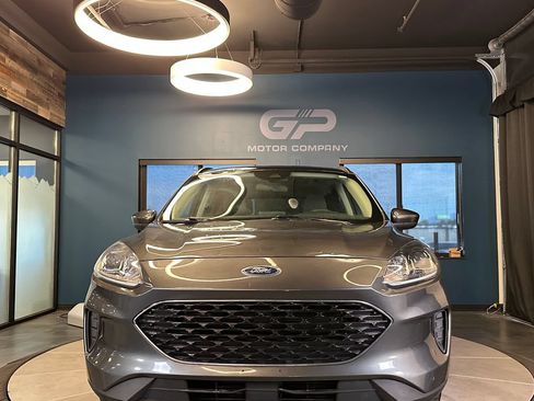 Used 2020 Ford Escape SE AWD/4WD image 8