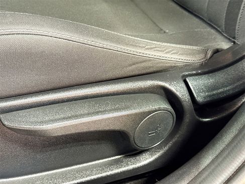 Used 2021 Hyundai Elantra SEL w/ Convenience Package image 23