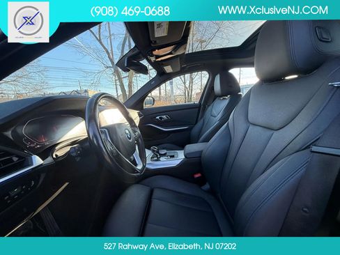 Used 2021 BMW 330i xDrive Sedan w/ Convenience Package image 8