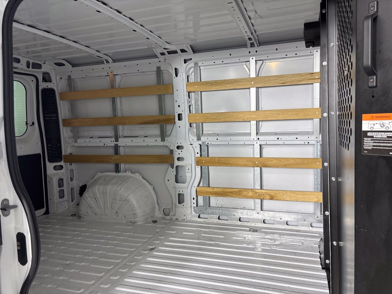 Used 2025 RAM ProMaster 2500 w/ U-Haul Equipment Group FWD image 22