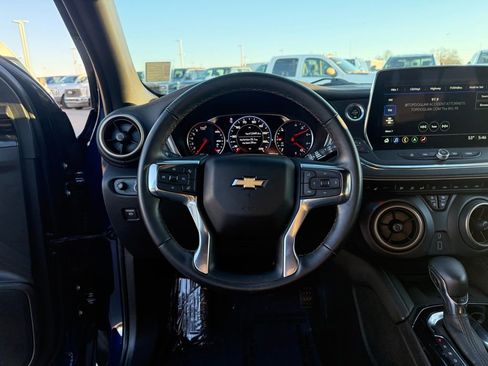 Used 2023 Chevrolet Blazer Premier image 14