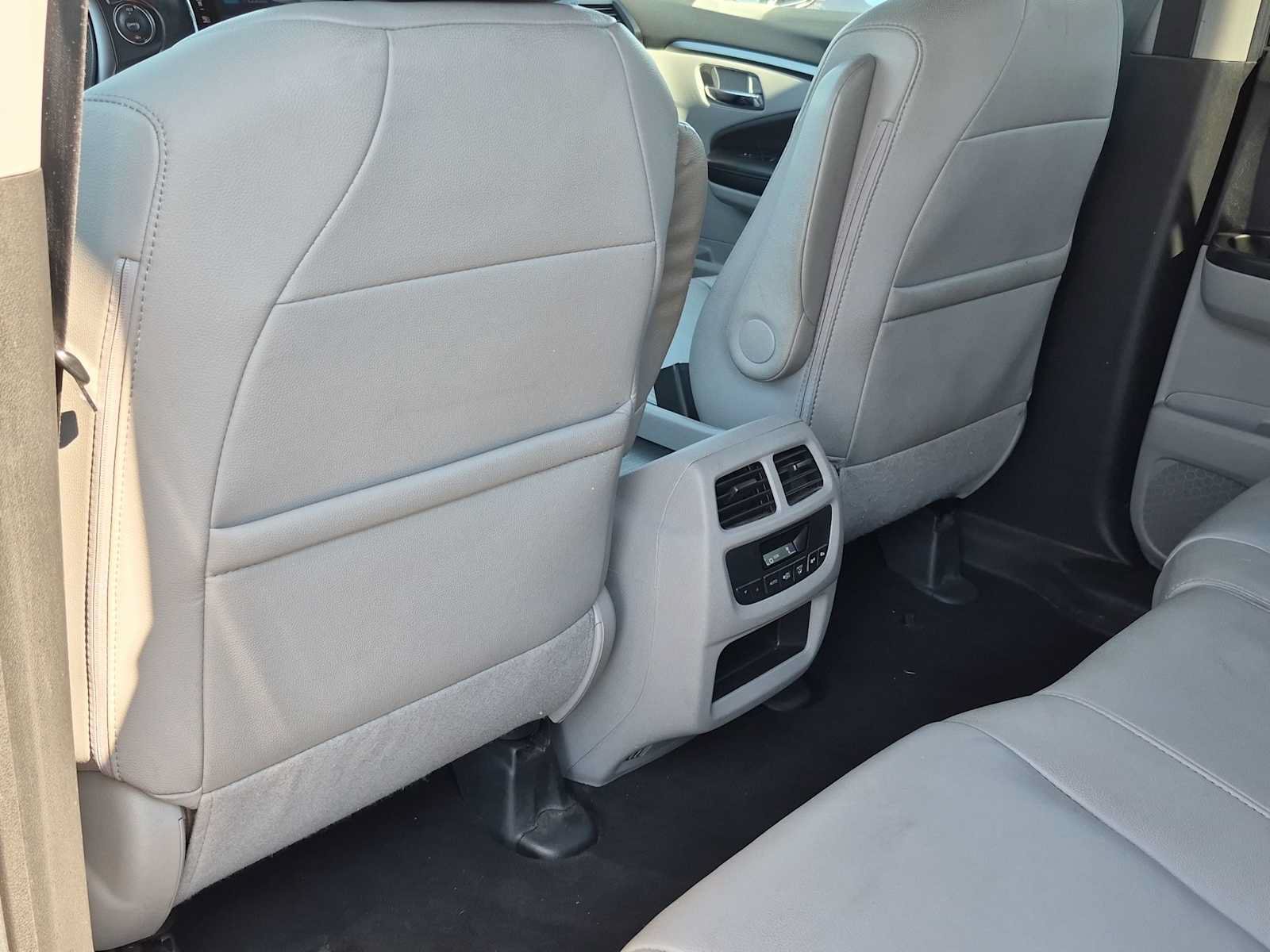 Certified 2018 Honda Pilot EX-L image 18