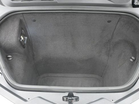 Used 2022 Chevrolet Corvette Stingray Coupe w/ Z51 Performance Package image 14