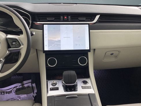 New 2023 Jaguar F-PACE S image 22
