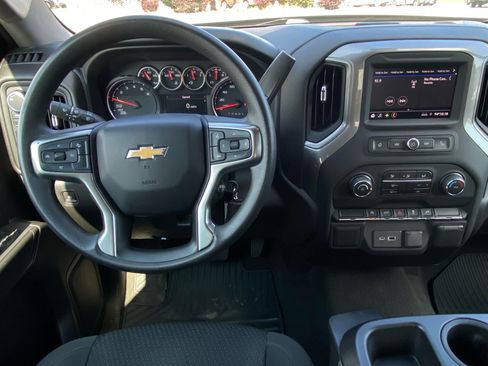 Used 2021 Chevrolet Silverado 1500 Custom w/ Safety Confidence Package AWD/4WD image 18