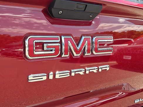 Used 2019 GMC Sierra 1500 SLE w/ SLE Value Package AWD/4WD image 24